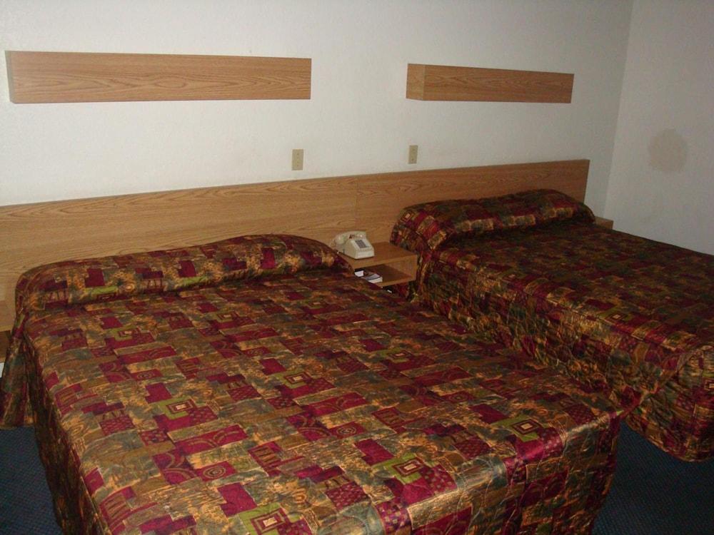 לייק הבאסו סיטי Travelers Inn Lake Havasu מראה חיצוני תמונה