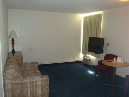 לייק הבאסו סיטי Travelers Inn Lake Havasu מראה חיצוני תמונה