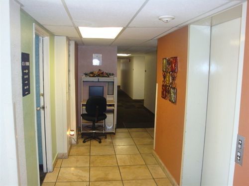 לייק הבאסו סיטי Travelers Inn Lake Havasu מראה חיצוני תמונה