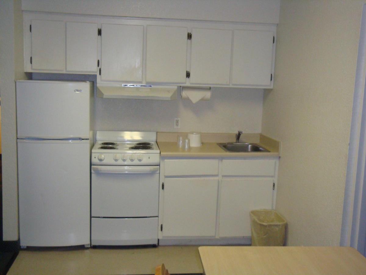 לייק הבאסו סיטי Travelers Inn Lake Havasu מראה חיצוני תמונה